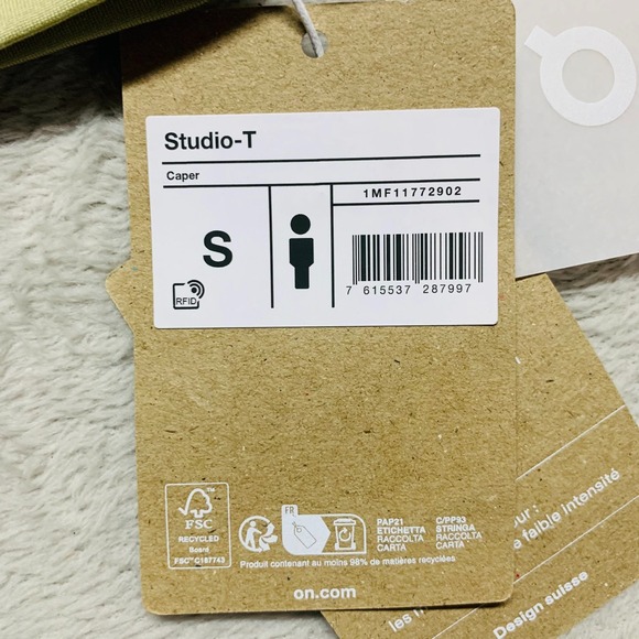 NWT Run On Cloud Studio-T Casper Performance Short Sleeve Shirt Men's S MSRP $55 - Picture 5 of 7